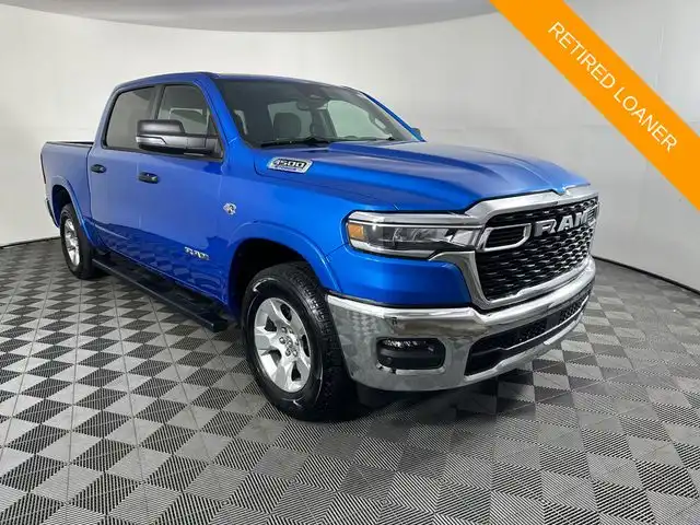 2026 RAM 1500 Big Horn/Lone Star 4WD Crew Cab 5'7's photo