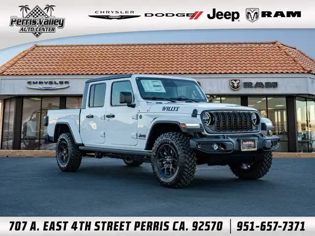 2026 Jeep Gladiator Willys Auto's photo