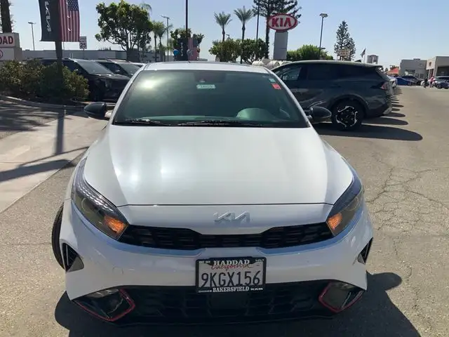 2024 Kia Forte GT-Line Auto's photo