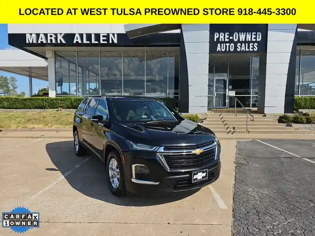 2023 Chevrolet Traverse FWD LS's photo