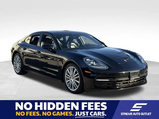 2018 Porsche Panamera 4's photo