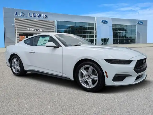 2026 Ford Mustang EcoBoost Fastback's photo