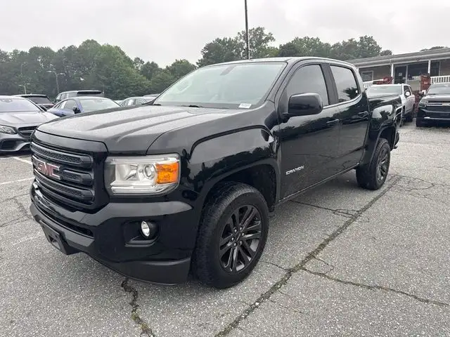 2018 GMC Canyon 4WD SLE Crew Cab Short Box's photo
