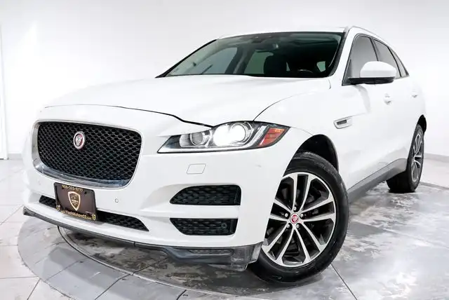 2018 Jaguar F-PACE 25t Premium AWD's photo