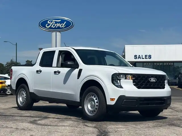 2026 Ford Maverick XL Crew Cab 4D's photo