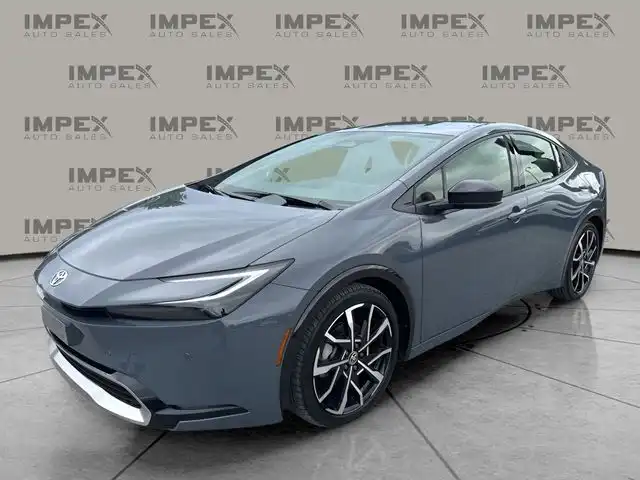 2026 Toyota Prius XSE's photo