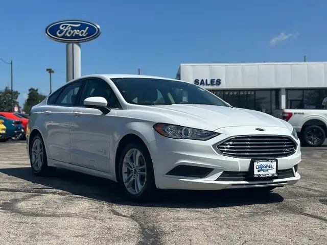 2018 Ford Fusion S Sedan 4D's photo