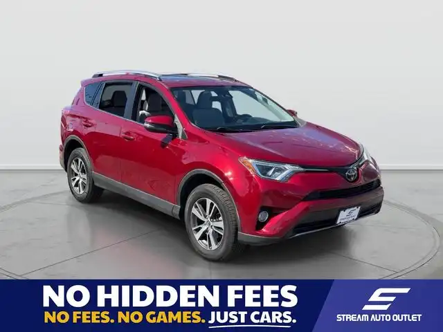 2018 Toyota RAV4 XLE's photo
