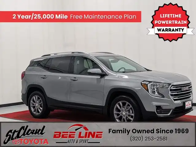 2024 GMC Terrain SLT AWD's photo