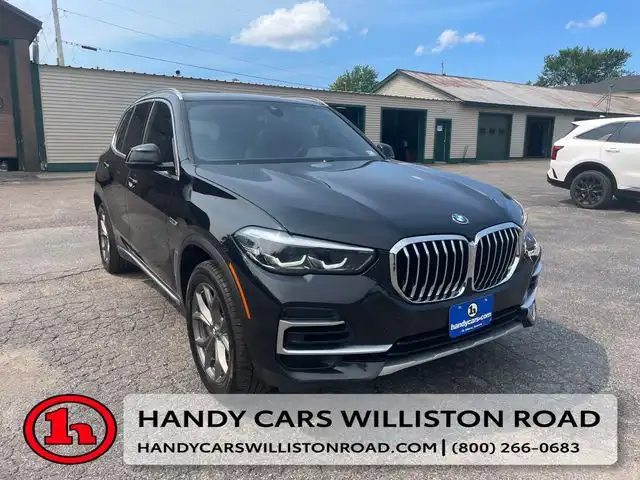 2023 BMW X5 xDrive45e's photo