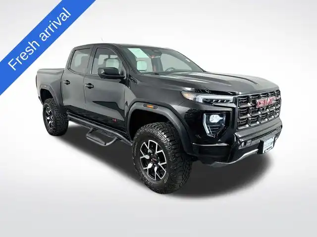 2023 GMC Canyon 4WD AT4X Crew Cab Short Box's photo