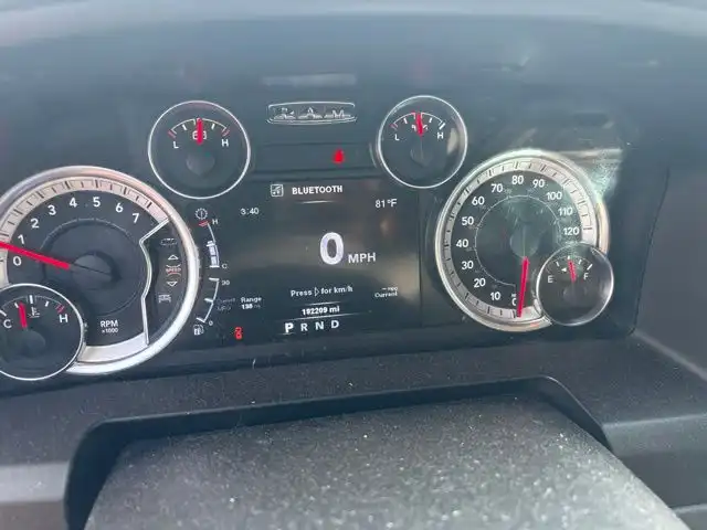 2014 RAM 1500 SLT 4x4 Crew Cab's photo