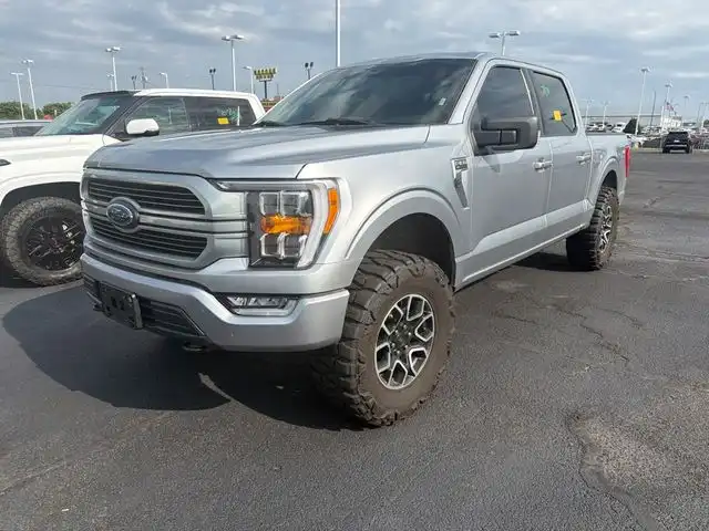 2023 Ford F-150 XLT 4x4 SuperCrew 5-1/2 Box's photo