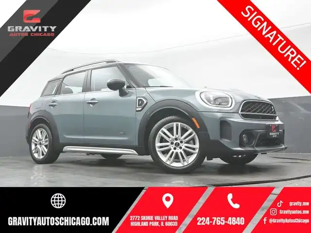 2023 MINI Cooper S ALL4's photo