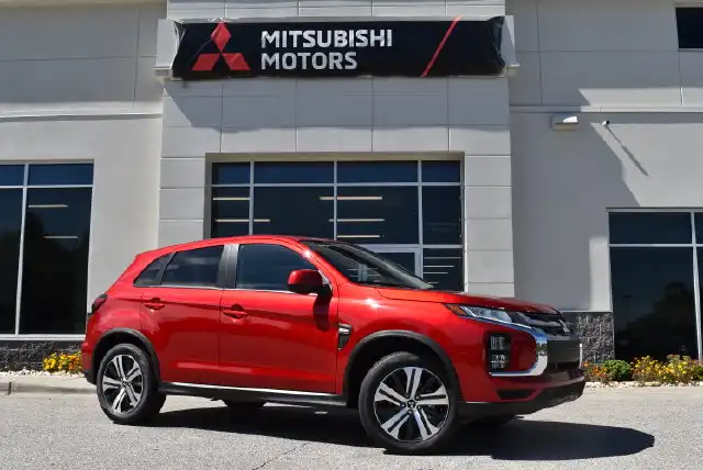 2027 Mitsubishi Outlander Sport 2.0 ES AWC CVT's photo