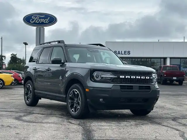 2026 Ford Bronco Sport Outer Banks 4X4's photo