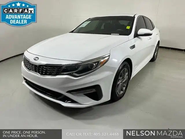 2020 Kia Optima LX AT's photo