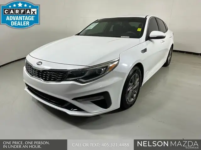 2020 Kia Optima LX AT's photo