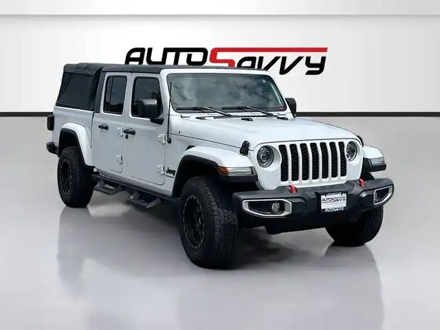 2023 Jeep Gladiator Sport S's photo