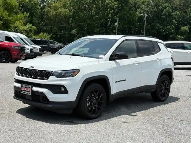 2026 Jeep Compass Altitude 4X4's photo