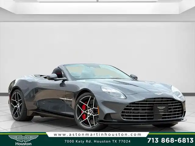 2026 Aston Martin Vanquish Volante's photo