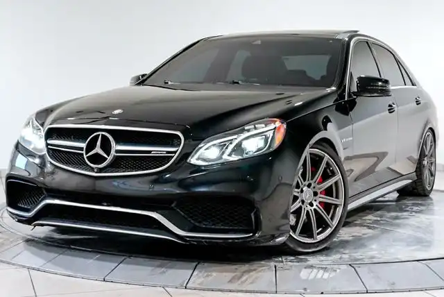 2015 Mercedes-Benz E-Class E63 AMG S 4MATIC's photo