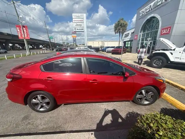 2018 Kia Forte S AT's photo