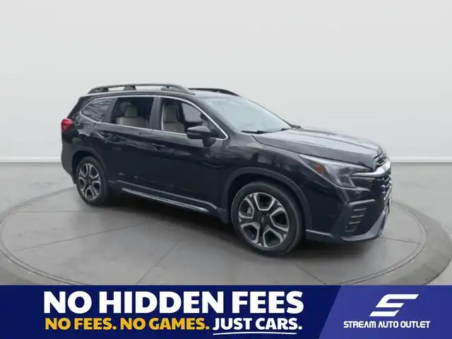 2023 Subaru Ascent Limited 7 Passenger's photo