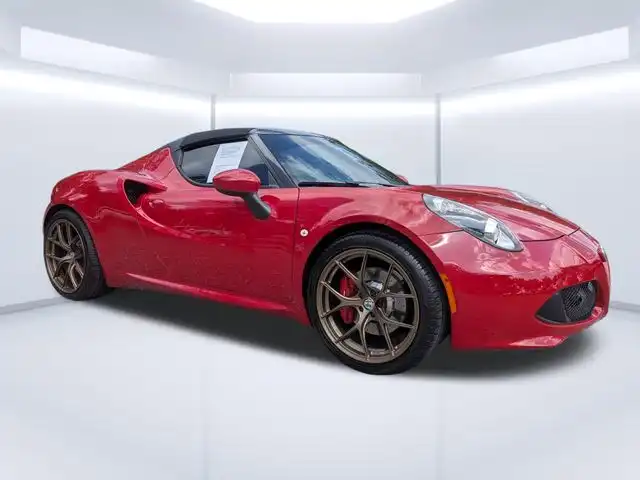 2018 Alfa Romeo 4C Spider's photo