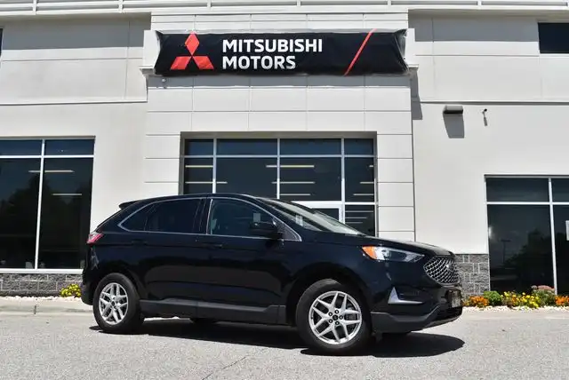 2024 Ford Edge SEL AWD's photo