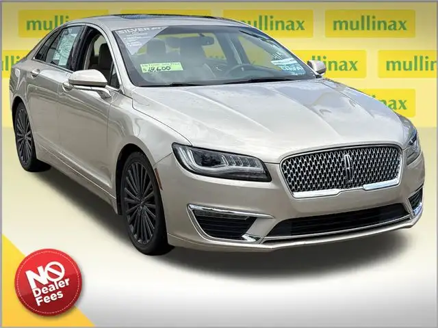 2017 Lincoln MKZ Reserve FWD's photo
