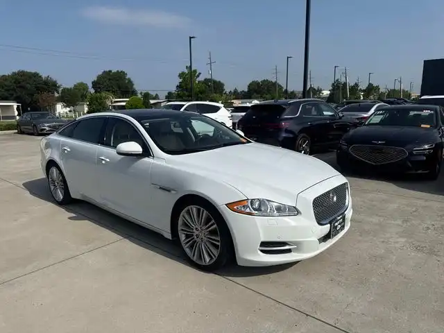 2015 Jaguar XJ XJL Portfolio's photo