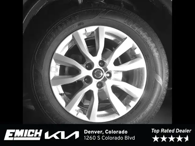 2020 Nissan Rogue SV AWD's photo