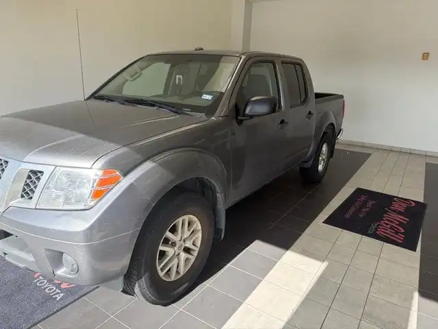 2017 Nissan Frontier 4.0 SV Crew Cab 4X2 AT SWB's photo