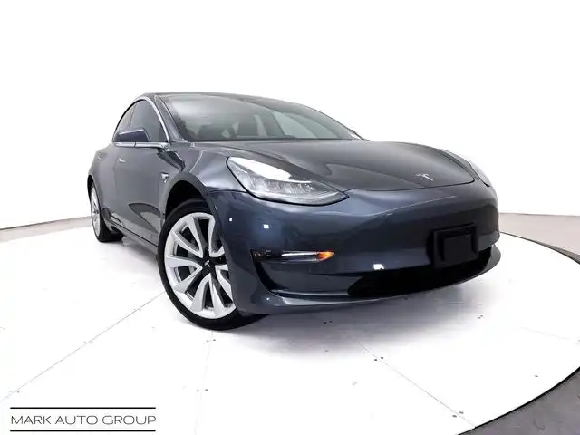 2018 Tesla Model 3 Long Range's photo