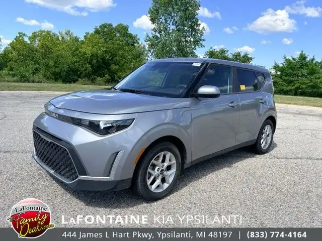 2024 Kia Soul 2.0L LX IVT's photo