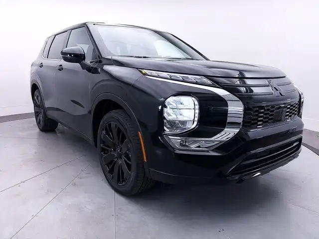 2026 Mitsubishi Outlander LE S-AWC's photo