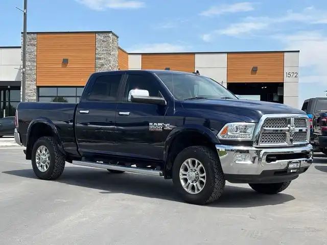 2017 RAM 3500 Laramie 4X4 Crew Cab SWB's photo