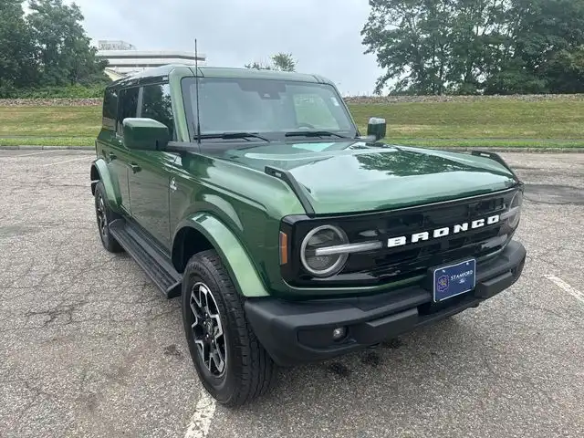 2025 Ford Bronco Outer Banks 4x4's photo