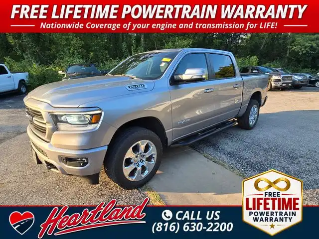 2021 RAM 1500 Big Horn/Lone Star 4WD Crew Cab 5'7's photo