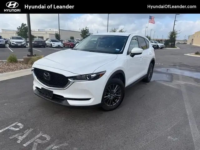2021 Mazda CX-5 Touring Auto's photo