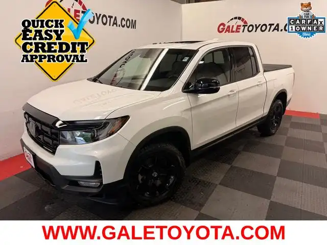 2025 Honda Ridgeline Black Edition's photo