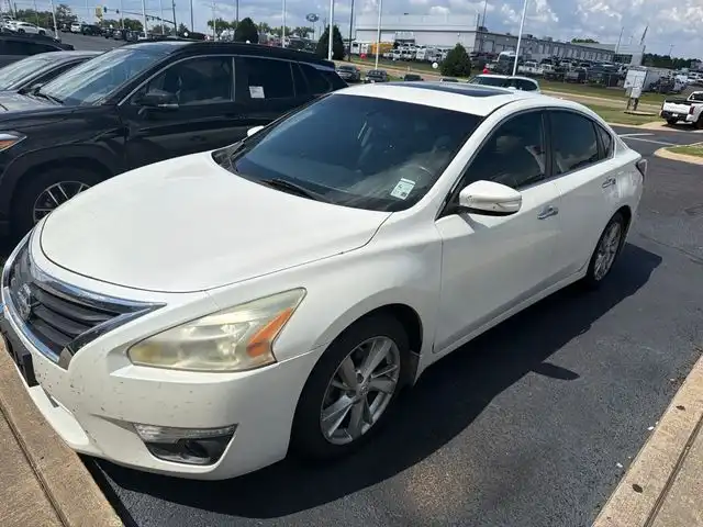 2015 Nissan Altima 2.5 SL's photo