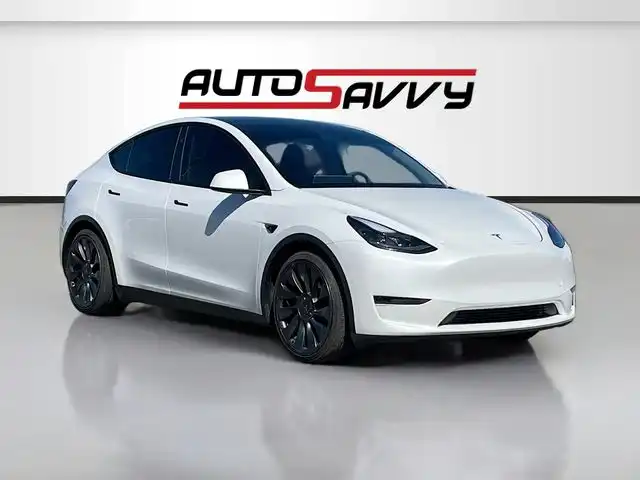 2024 Tesla Model Y Performance Dual Motor All-Wheel Drive's photo