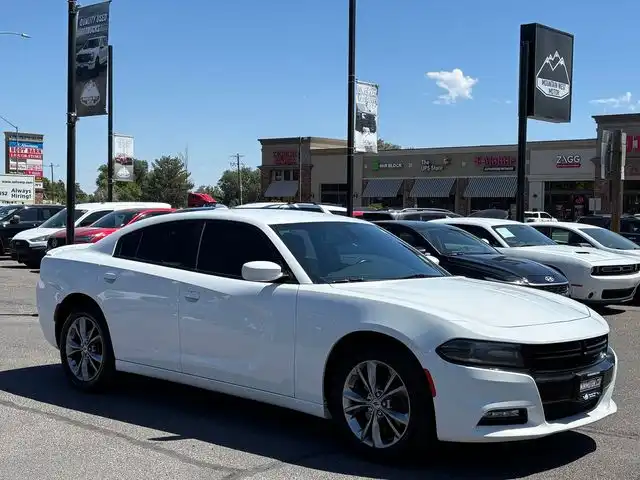 2020 Dodge Charger SXT AWD's photo