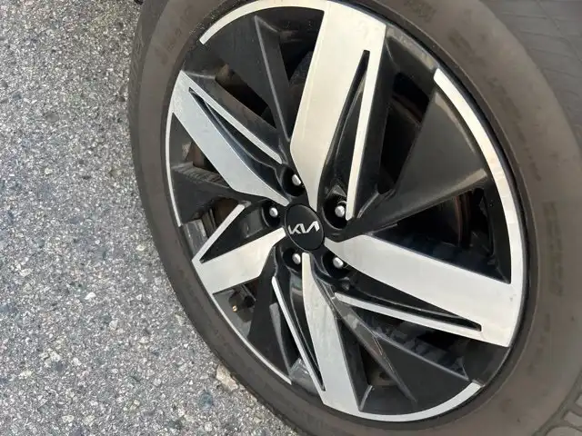 2023 Kia Sorento EX DCT's photo