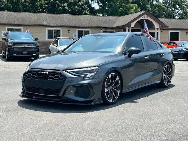 2022 Audi S3 2.0 TFSI Premium Plus quattro S tronic's photo