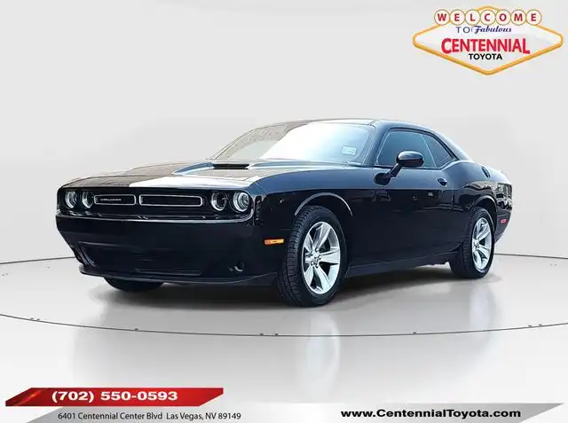2018 Dodge Challenger SXT's photo