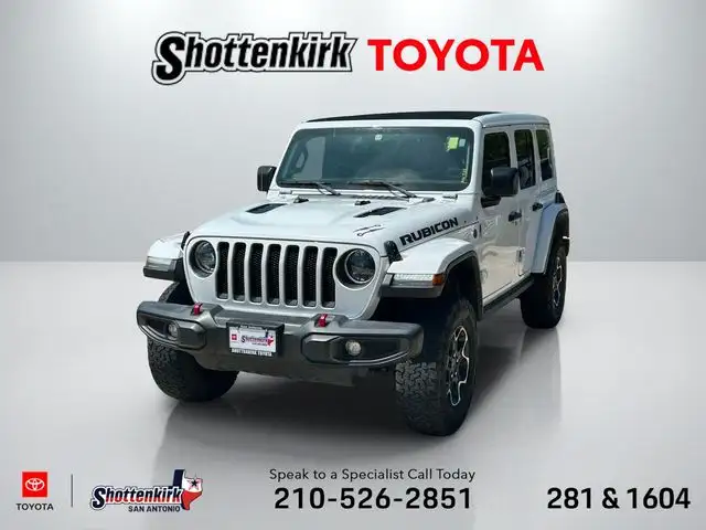 2023 Jeep Wrangler Rubicon's photo
