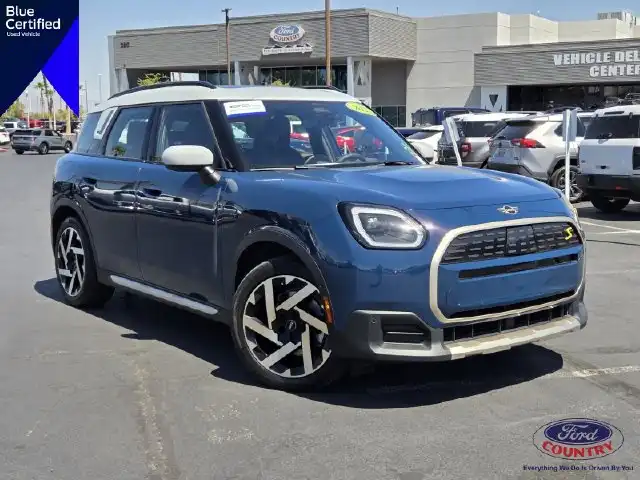 2025 MINI Countryman SE ALL4's photo